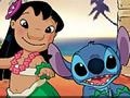 Lilo in Stitch zabavno sproščujoče na plaži, da igrajo na spletu